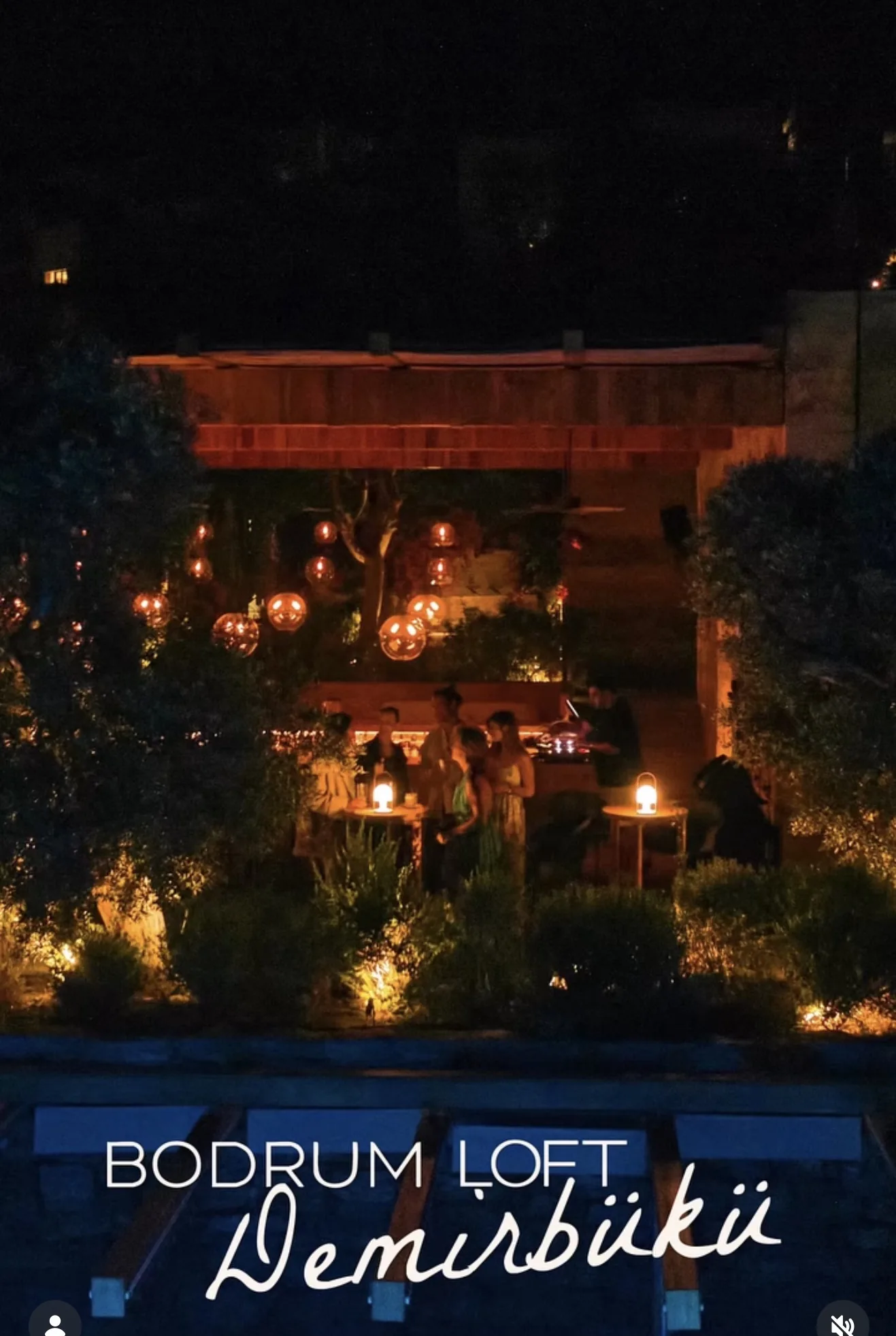 Outdoor terrace ambience